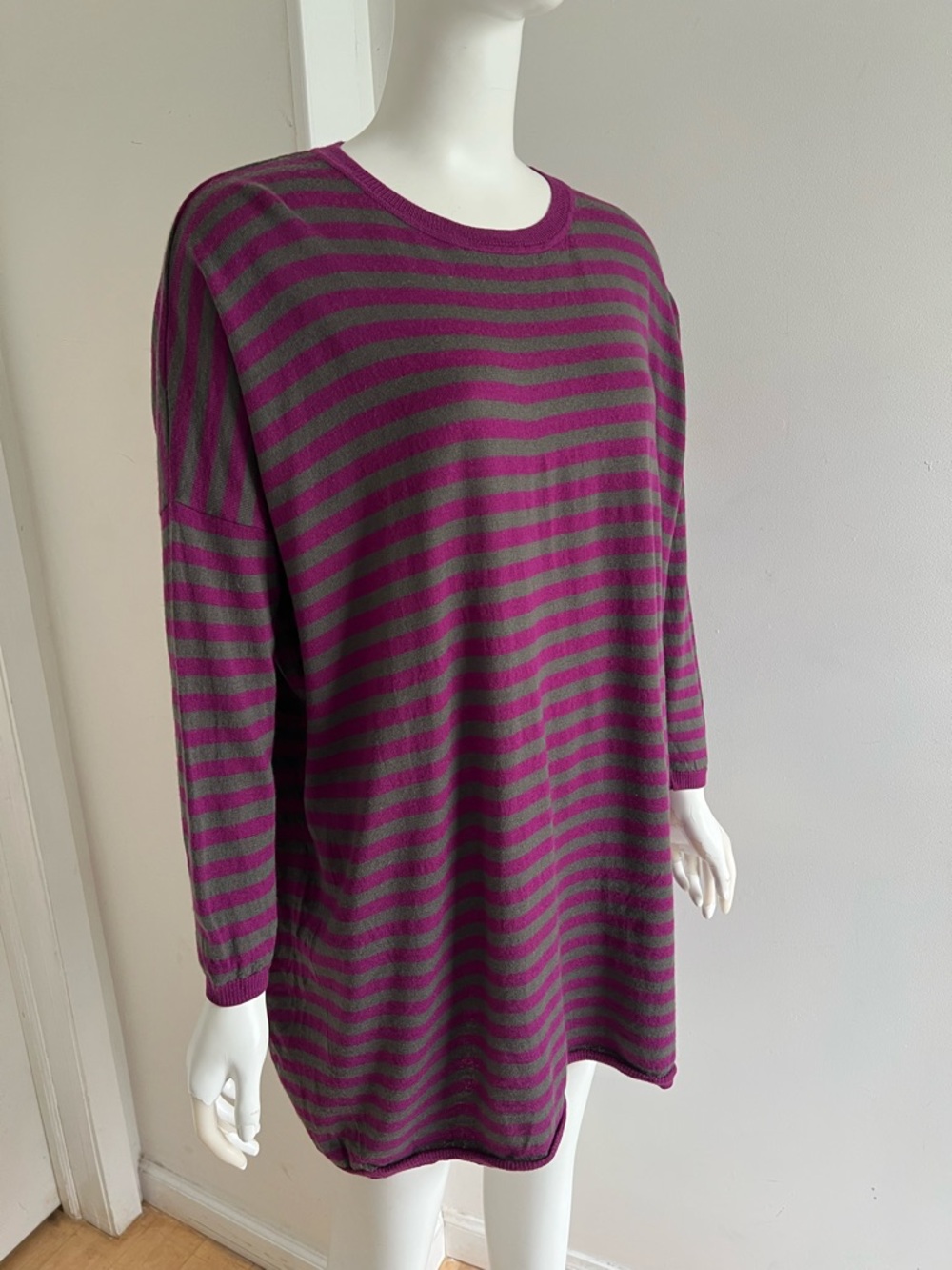 Marimekko Women’s Oversized Knit Sweater Dress Sz M Pink Grey Striped 100% Wool - Picture 4 of 10